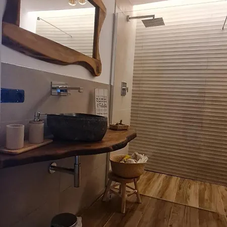Konukevi Holidayspad Pietra Ligure